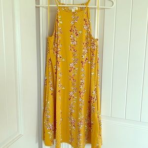 Nine Britton yellow summer dress